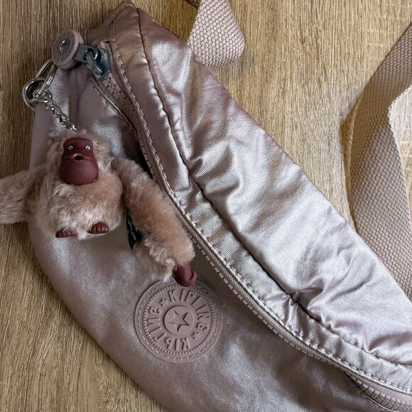 Kipling Pria Pink Metallic Waist Pack - Picture 3 of 7